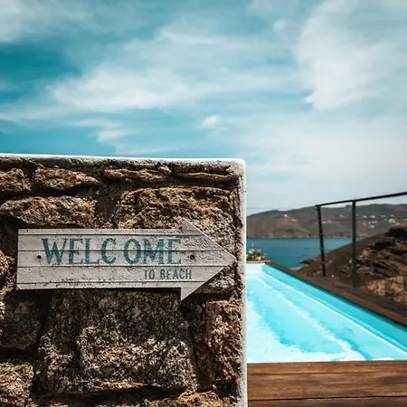 Amelia Private Pool Villa
